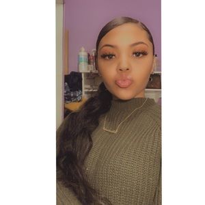 Meet your Posher, Breanna